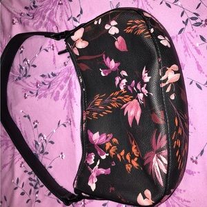 A New Day / floral handbag / color: black